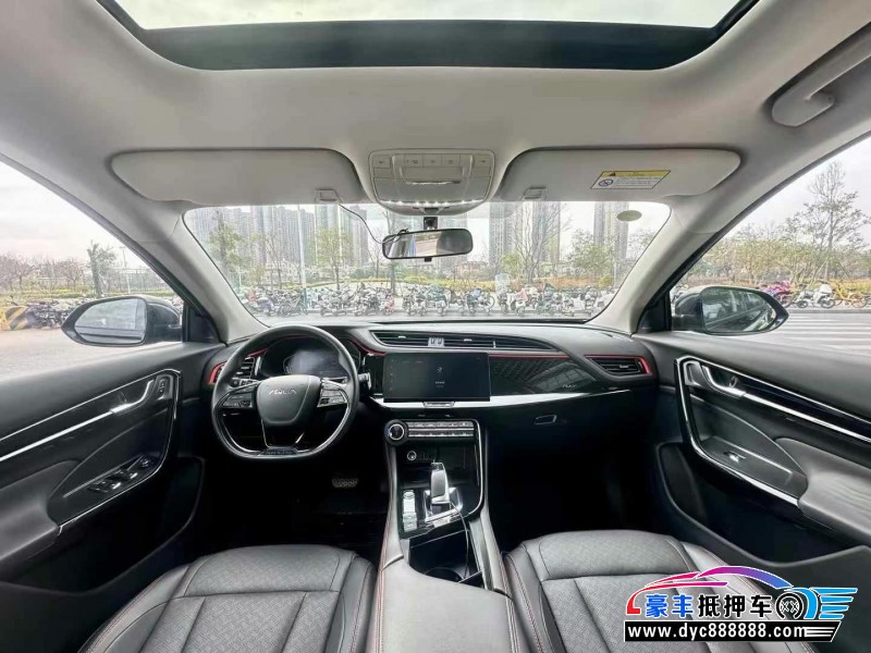 22年东风风神AX7轿车抵押车出售