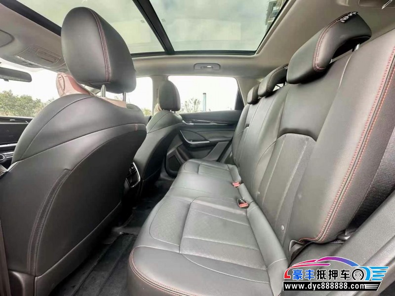 22年东风风神AX7轿车抵押车出售