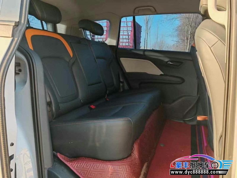 23年奔腾奔腾NAT轿车抵押车出售