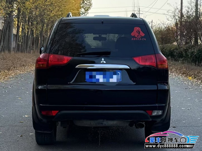 15年三菱帕杰罗SUV抵押车出售