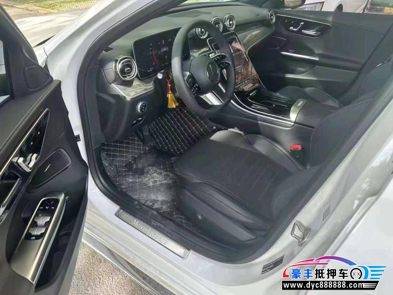 23年奔驰C轿车抵押车出售