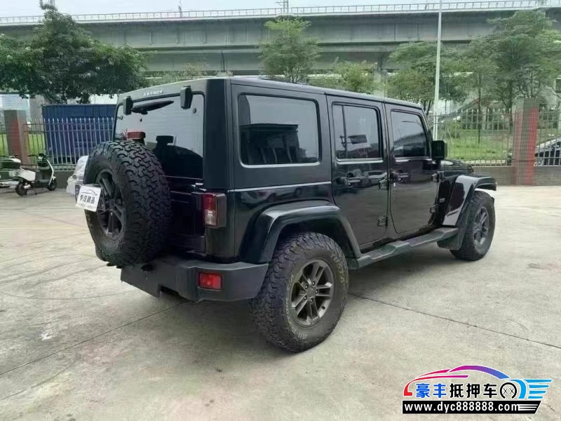 18年Jeep牧马人轿车抵押车出售