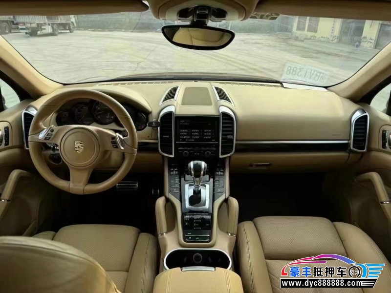 13年保时捷卡宴SUV抵押车出售