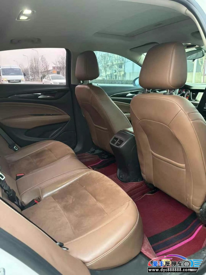 19年别克君威轿车抵押车出售