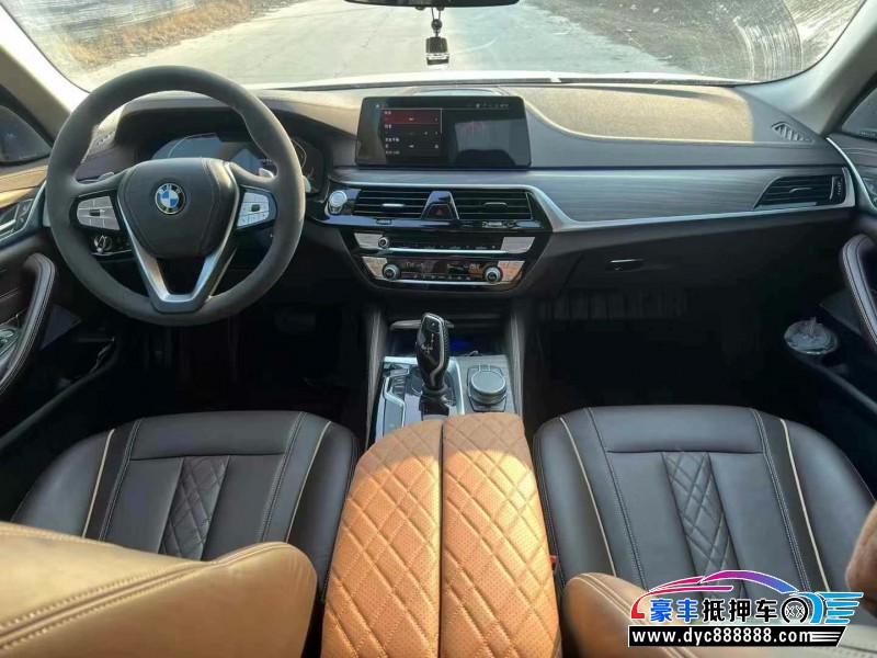 20年宝马5系轿车抵押车出售