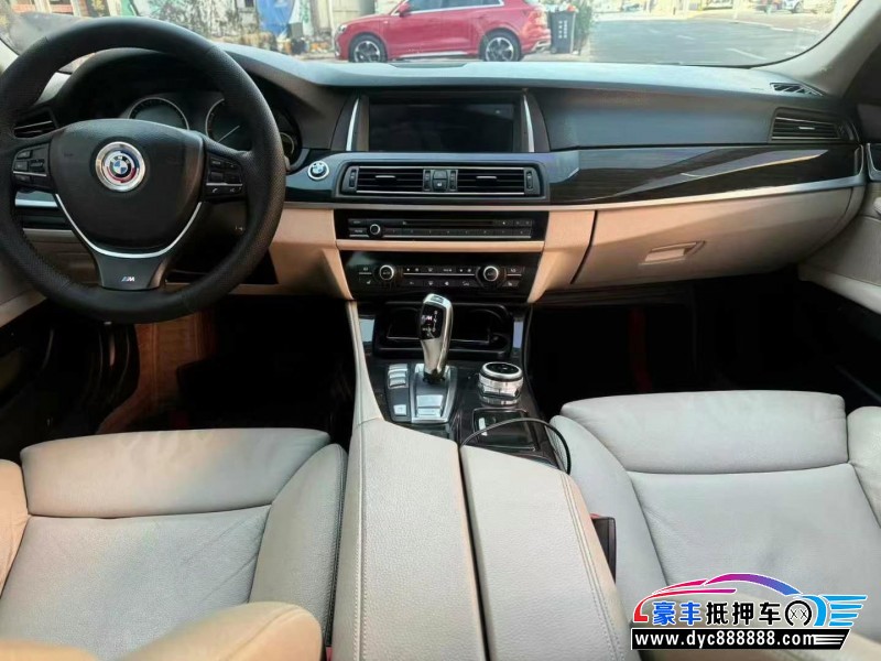 15年宝马5系轿车抵押车出售