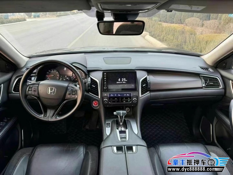 19年本田冠道轿车抵押车出售