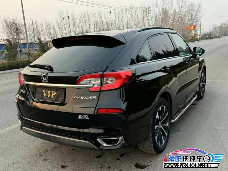 19年本田冠道轿车抵押车出售