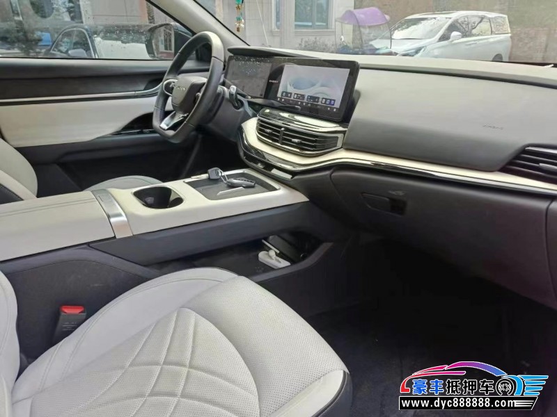 24年奇瑞舒享家轿车抵押车出售