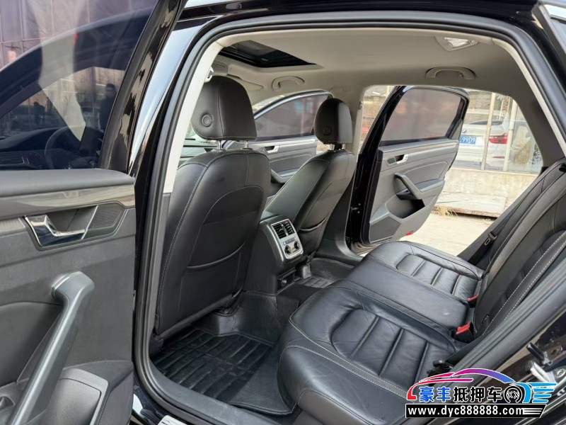 18年大众帕萨特轿车抵押车出售