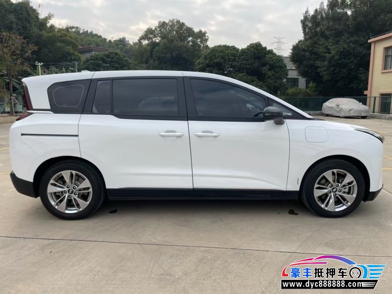 24年奔腾奔腾NAT轿车抵押车出售