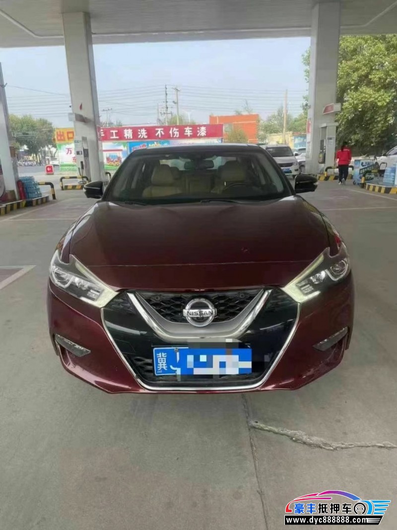 16年日产西玛轿车抵押车出售