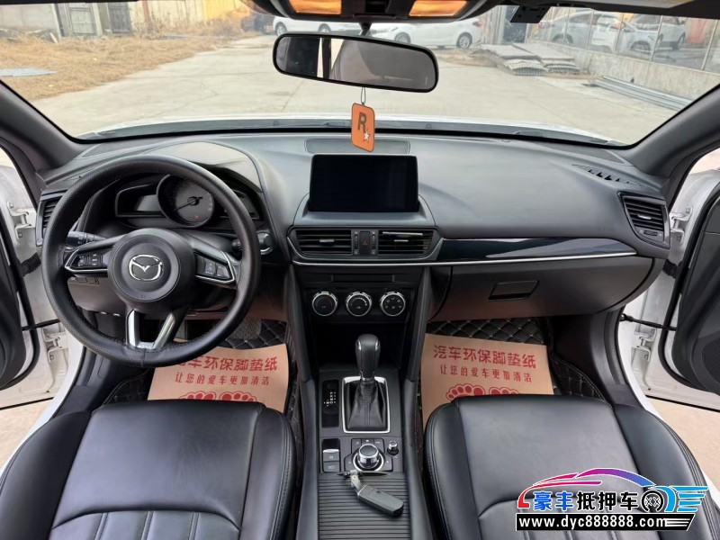 20年马自达CX-4轿车抵押车出售