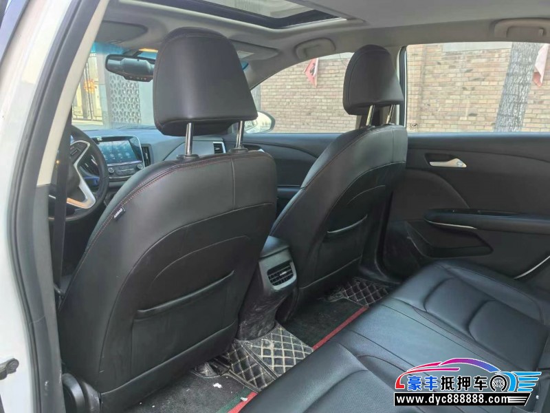 20年雪佛兰科鲁泽轿车抵押车出售