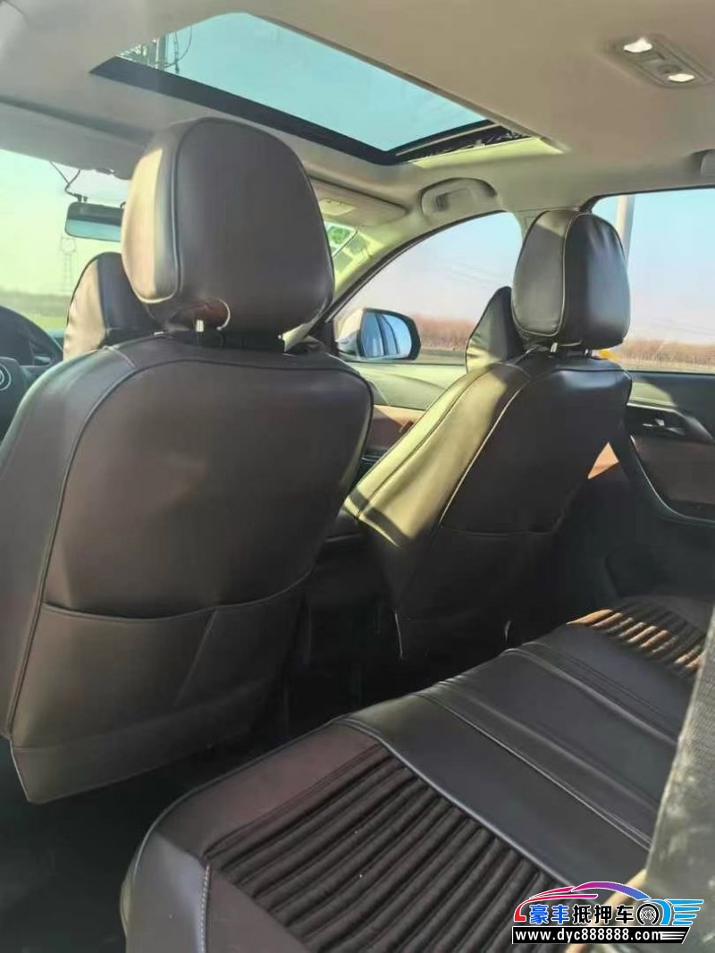 20年东风风行T5轿车抵押车出售