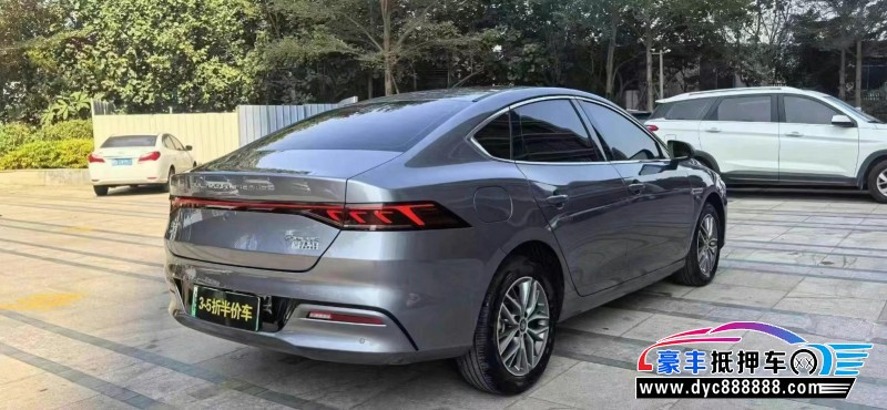 24年比亚迪秦轿车抵押车出售