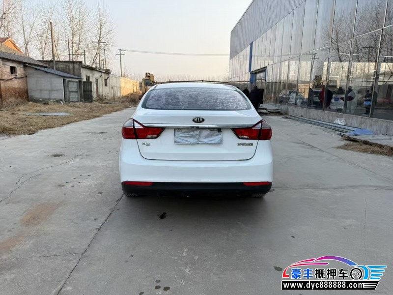 18年起亚K3轿车抵押车出售