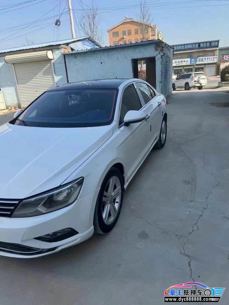 17年大众凌渡轿车抵押车出售