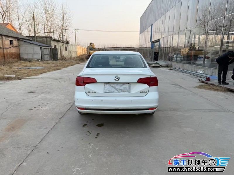 18年大众宝来轿车抵押车出售