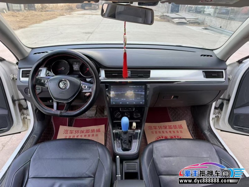 18年大众宝来轿车抵押车出售