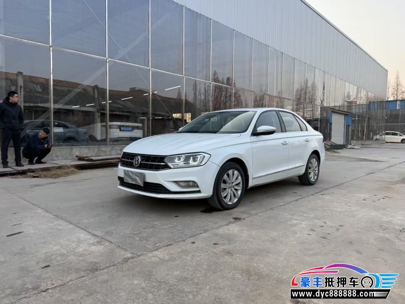 18年大众宝来轿车抵押车出售