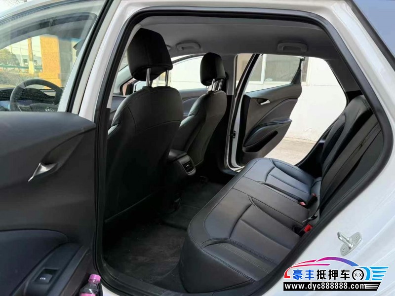 24年别克微蓝轿车抵押车出售