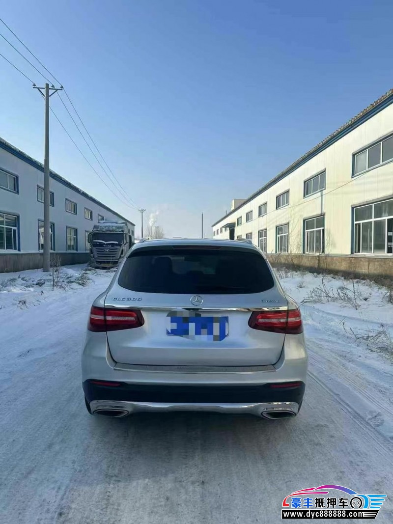 16年奔驰GLC轿车抵押车出售