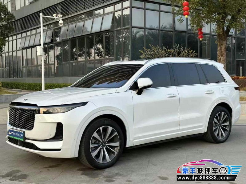 21年理想ONE轿车抵押车出售