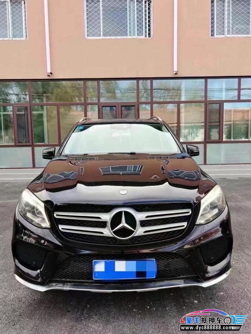 16年奔驰GLE轿车抵押车出售