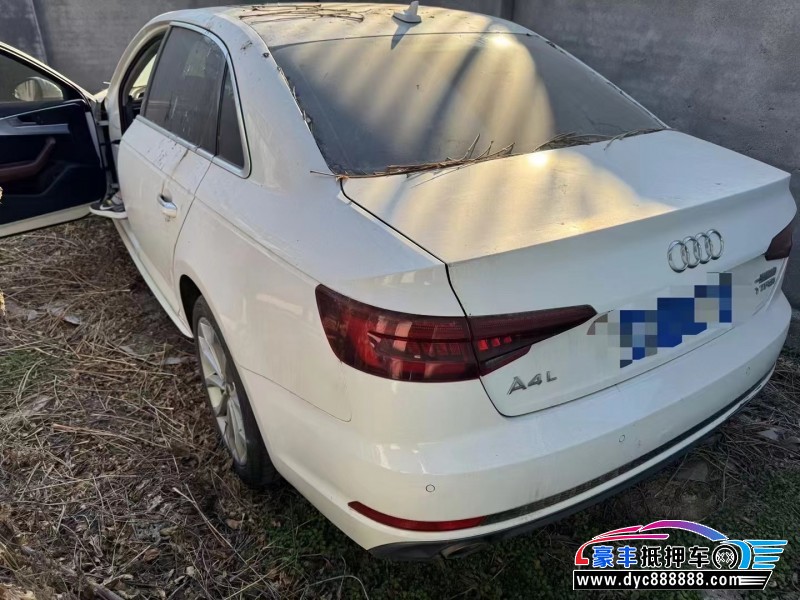 18年奥迪A4L轿车抵押车出售