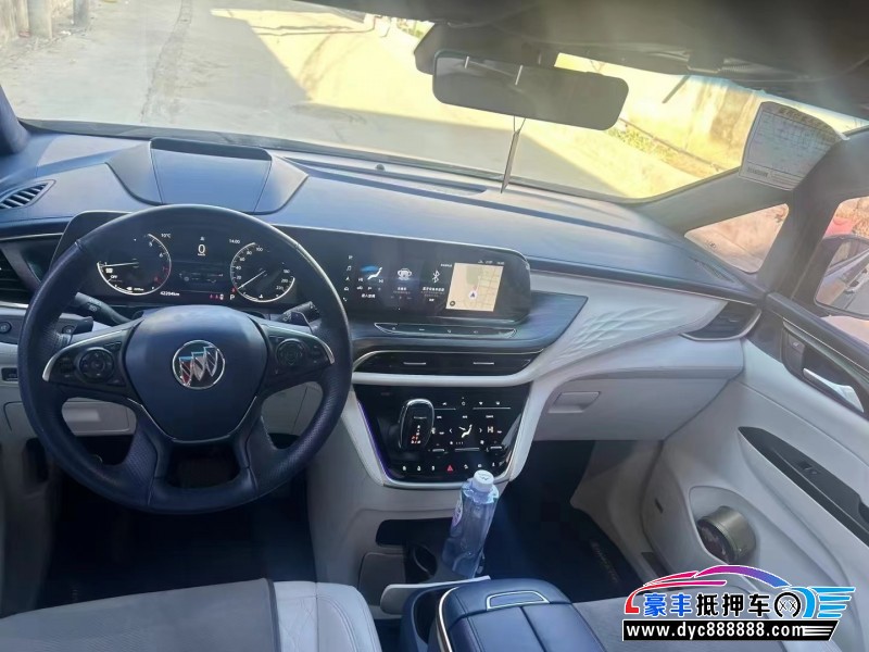 21年别克GL8轿车抵押车出售