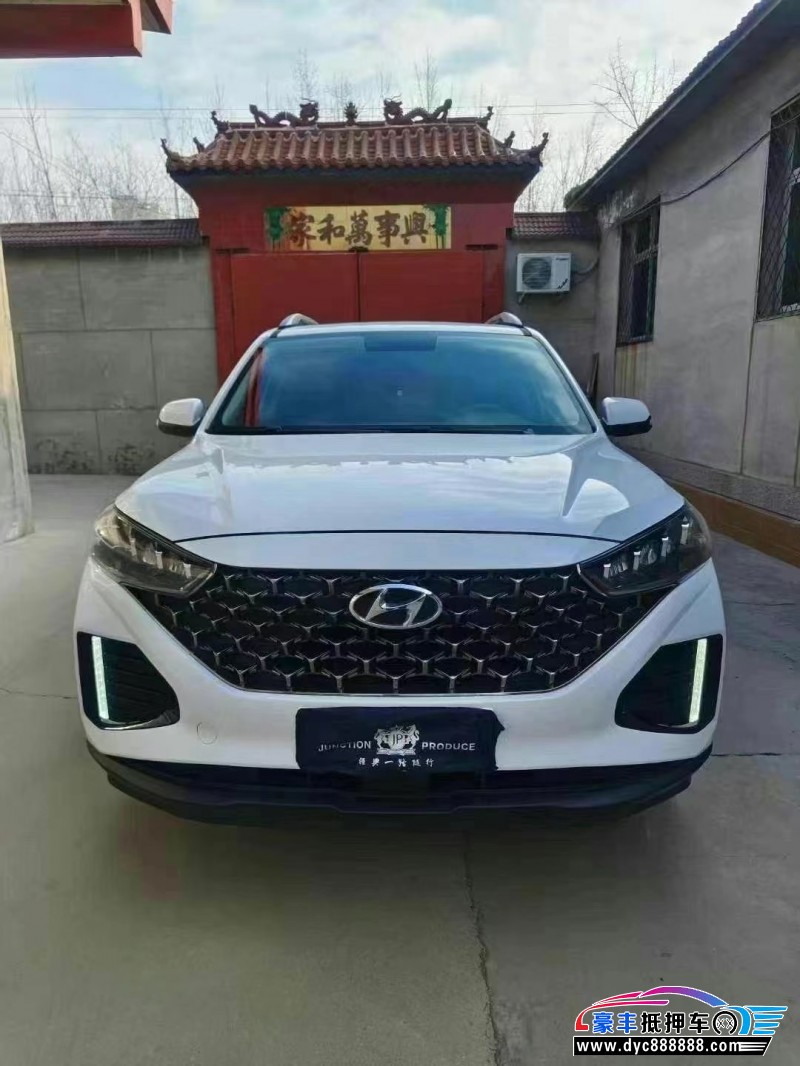 22年现代ix35轿车抵押车出售