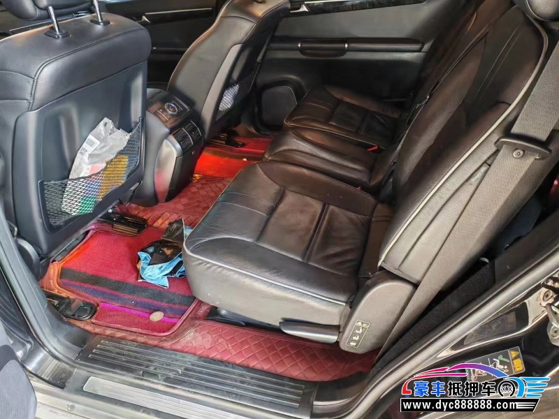 17年奔驰R轿车抵押车出售