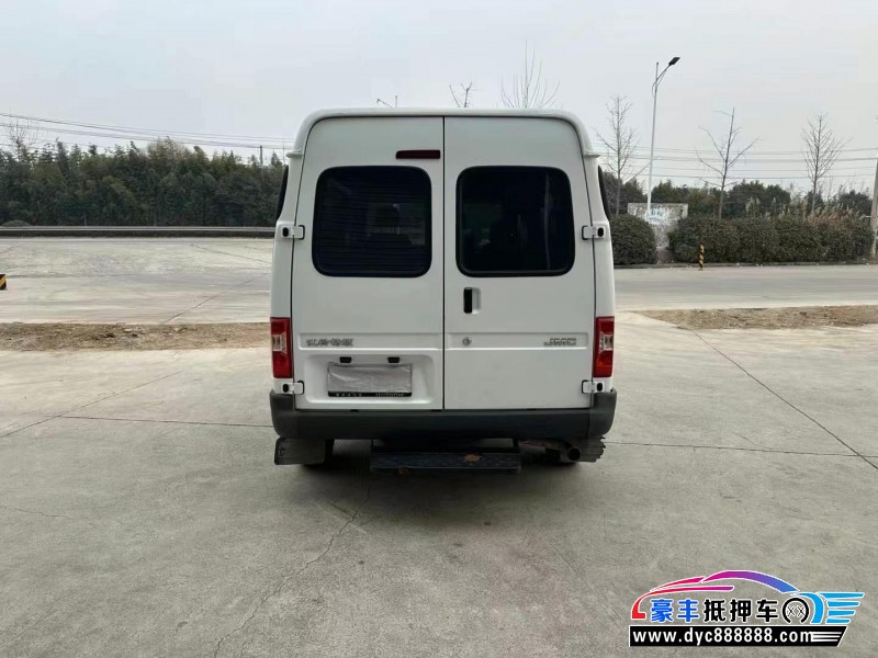 19年福特全顺轿车抵押车出售