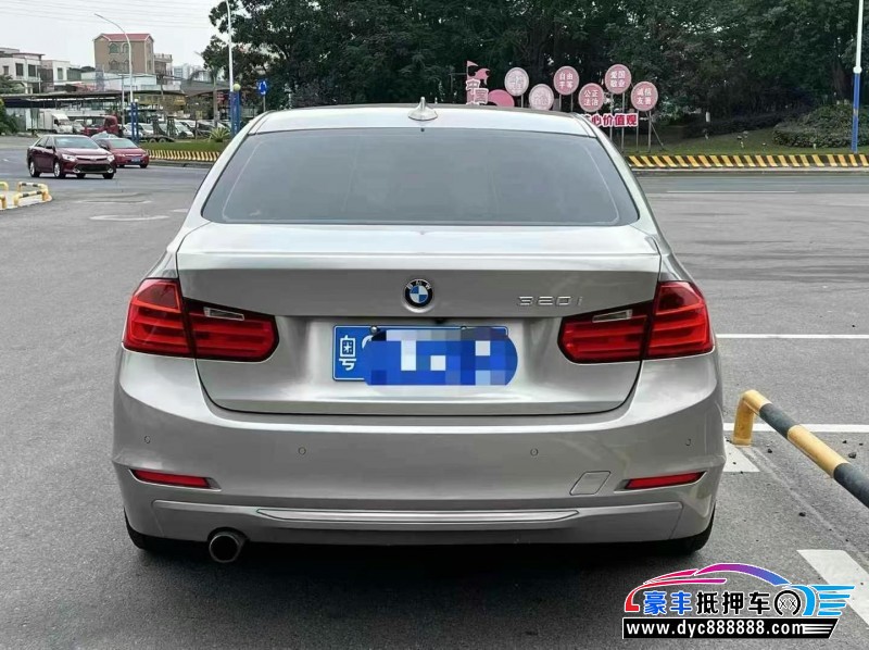 15年宝马3系轿车抵押车出售