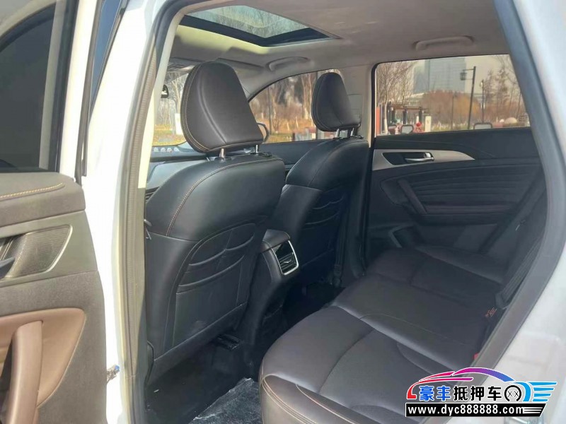 19年长安CS35轿车抵押车出售