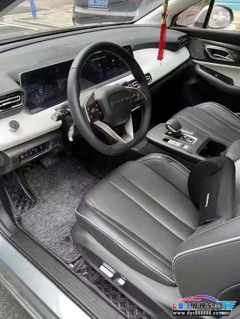 24年北汽新能源EU系列轿车抵押车出售