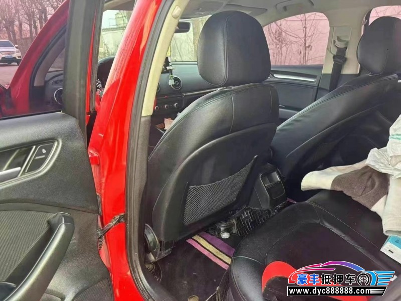 16年奥迪A3轿车抵押车出售