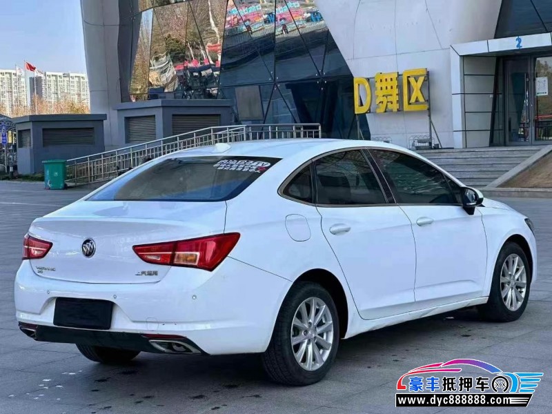 16年别克威朗轿车抵押车出售