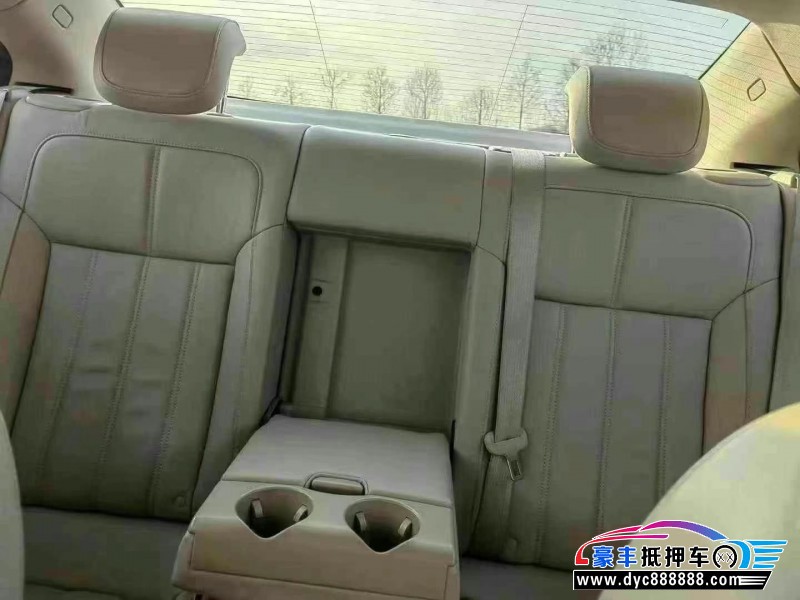 14年别克君威轿车抵押车出售