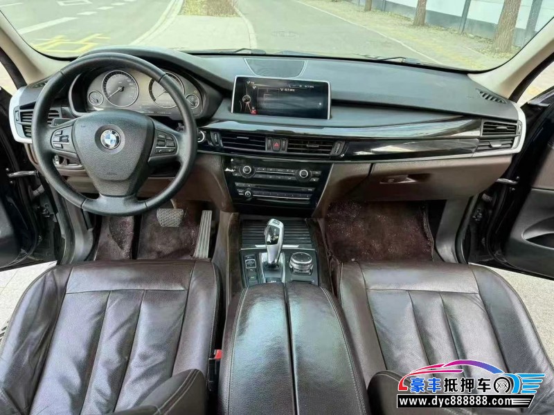 16年宝马X5轿车抵押车出售