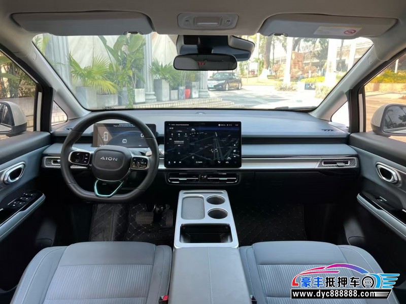 24年埃安Y80轿车抵押车出售