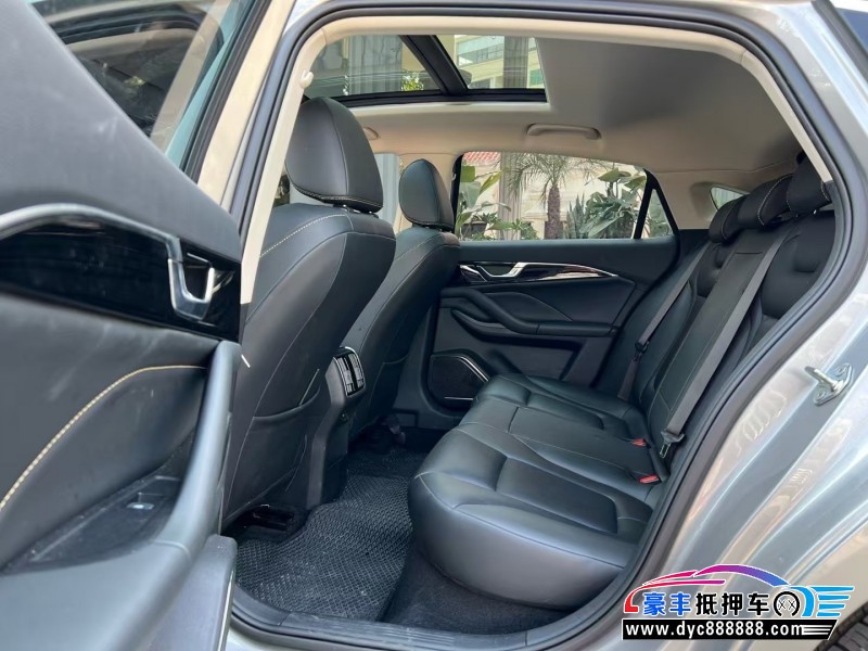 24年奔腾B70轿车抵押车出售