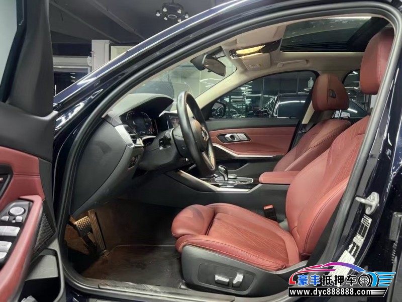 22年宝马3系轿车抵押车出售