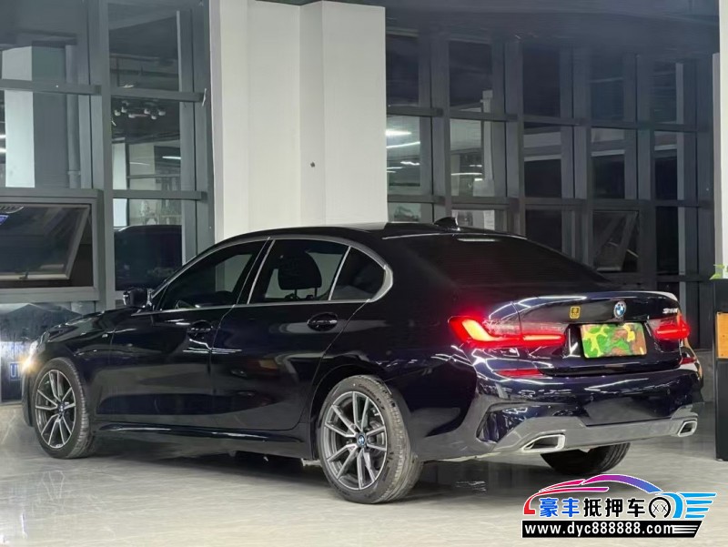 22年宝马3系轿车抵押车出售