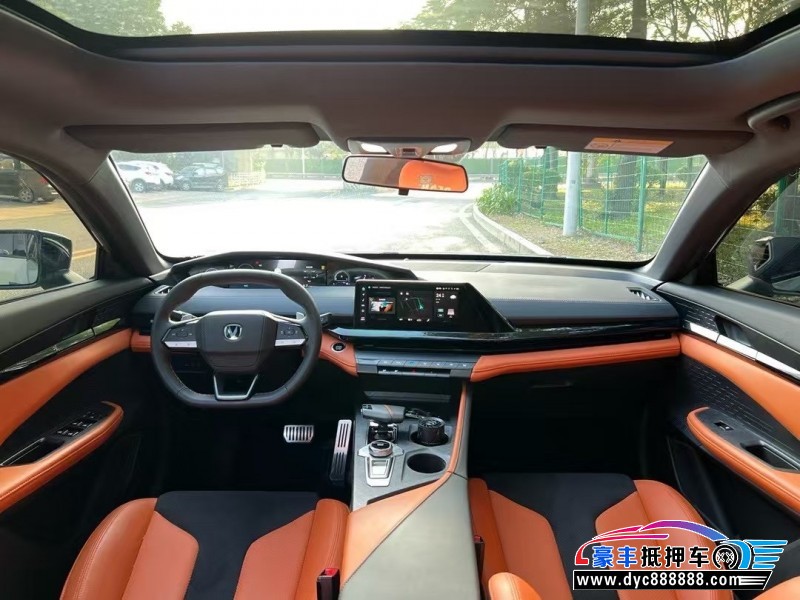 23年长安长安UNI轿车抵押车出售