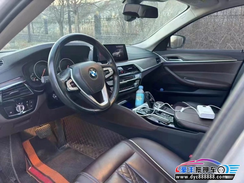 19年宝马5系轿车抵押车出售