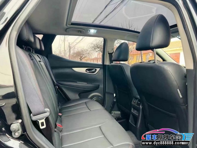 22年日产逍客轿车抵押车出售