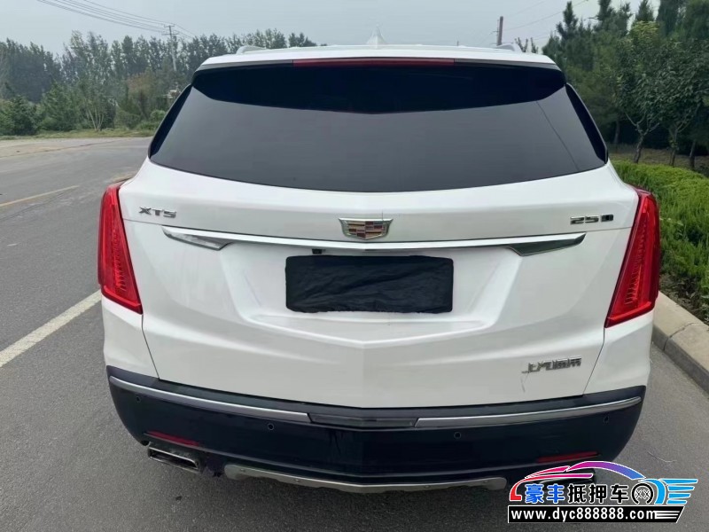 17年凯迪拉克XT5轿车抵押车出售