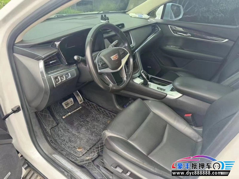 17年凯迪拉克XT5轿车抵押车出售